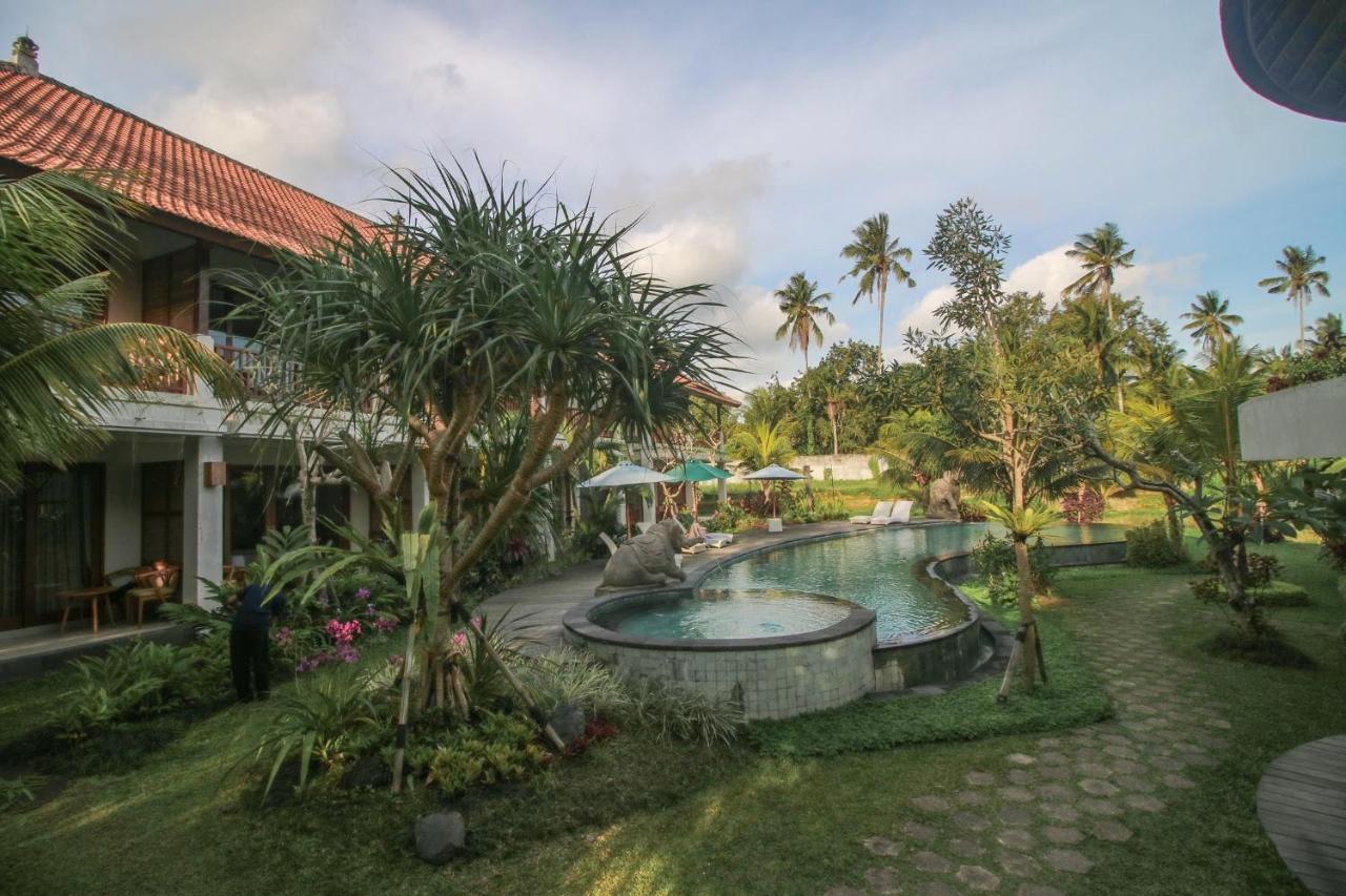 Queen At Gunung Sari Ubud Exteriér fotografie